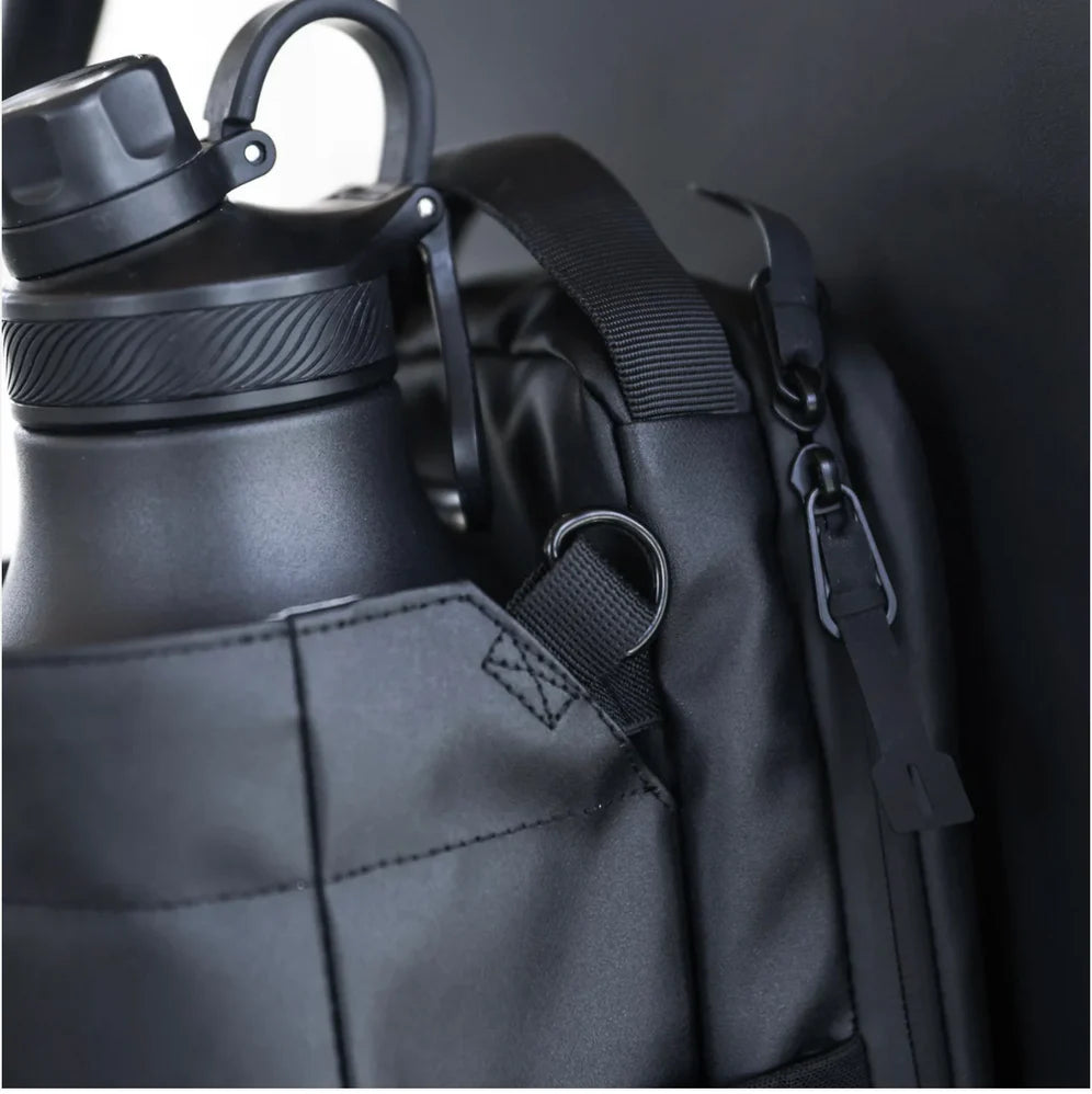 MAGNETIC GYM BAG
